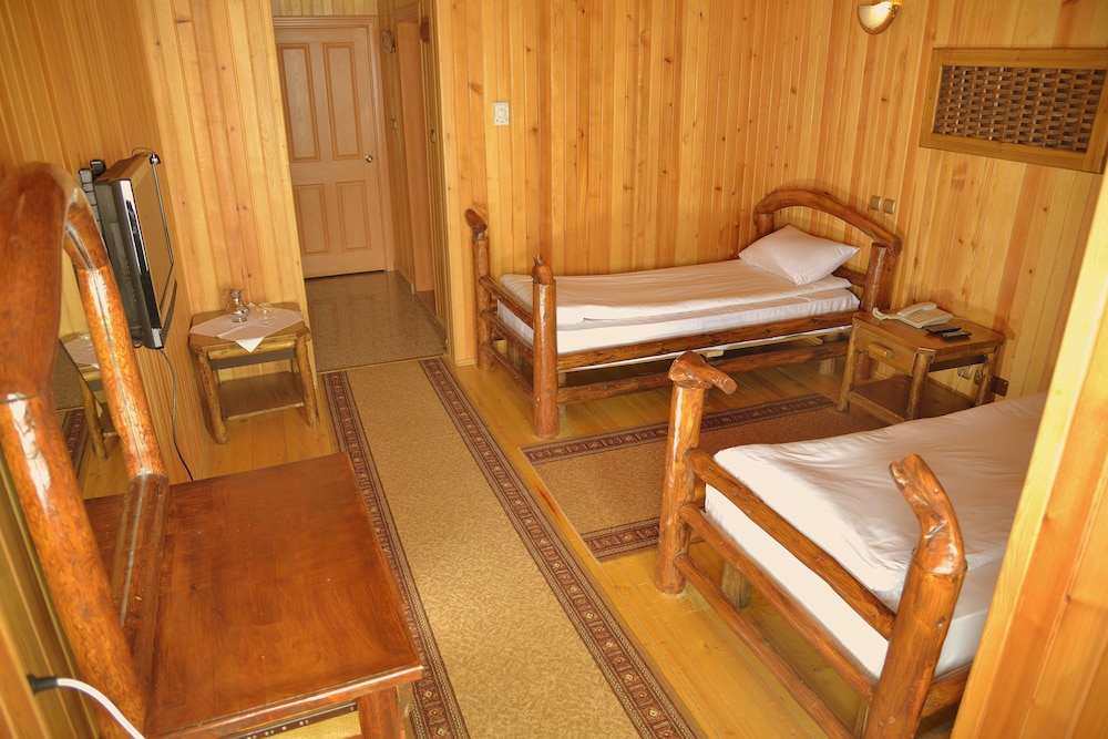 Inan Kardesler Hotel 32/61