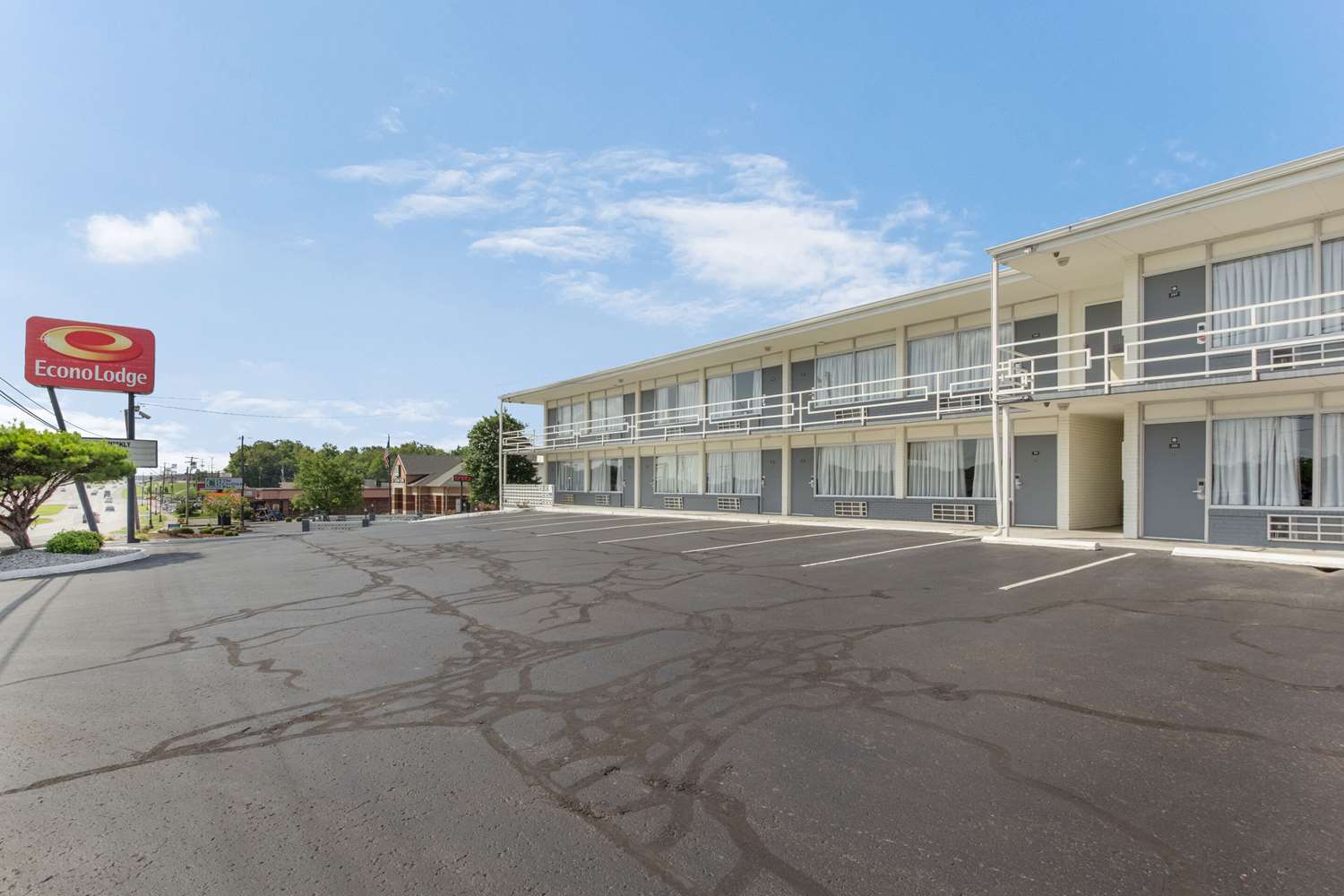 Econo Lodge Fort Knox 41/44