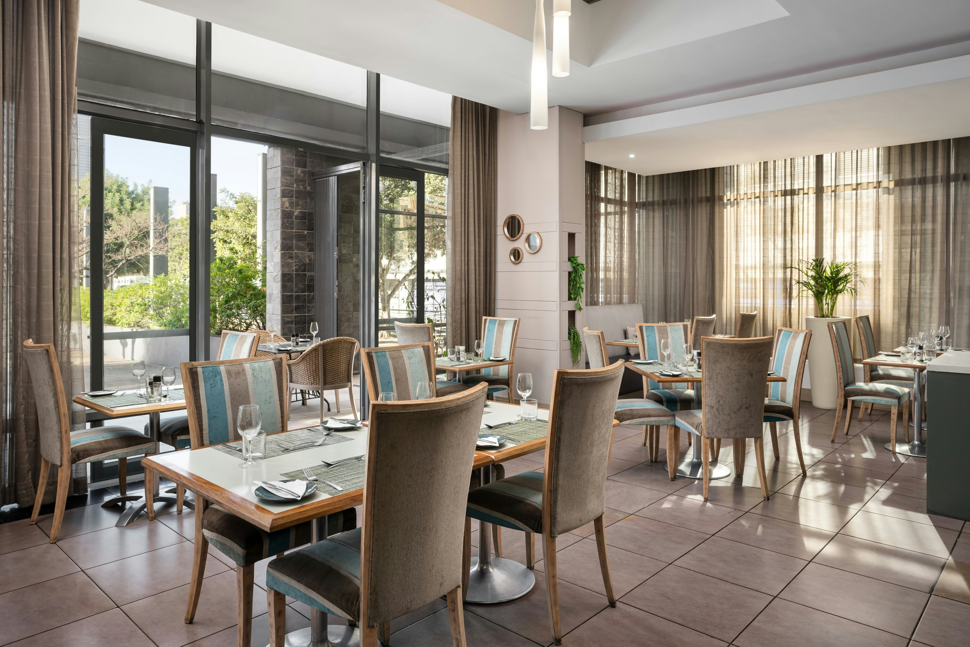 Protea Hotel North Wharf 19/28