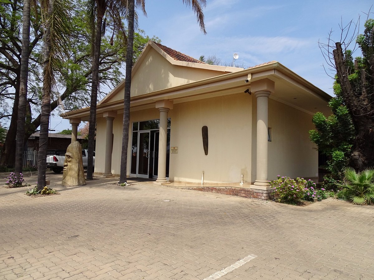 Ya Rena Guest House 1/18