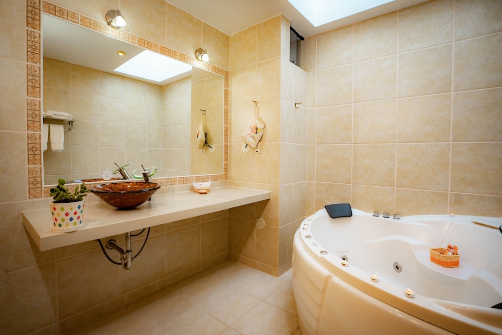 Agustos Urubamba Hotel 49/49