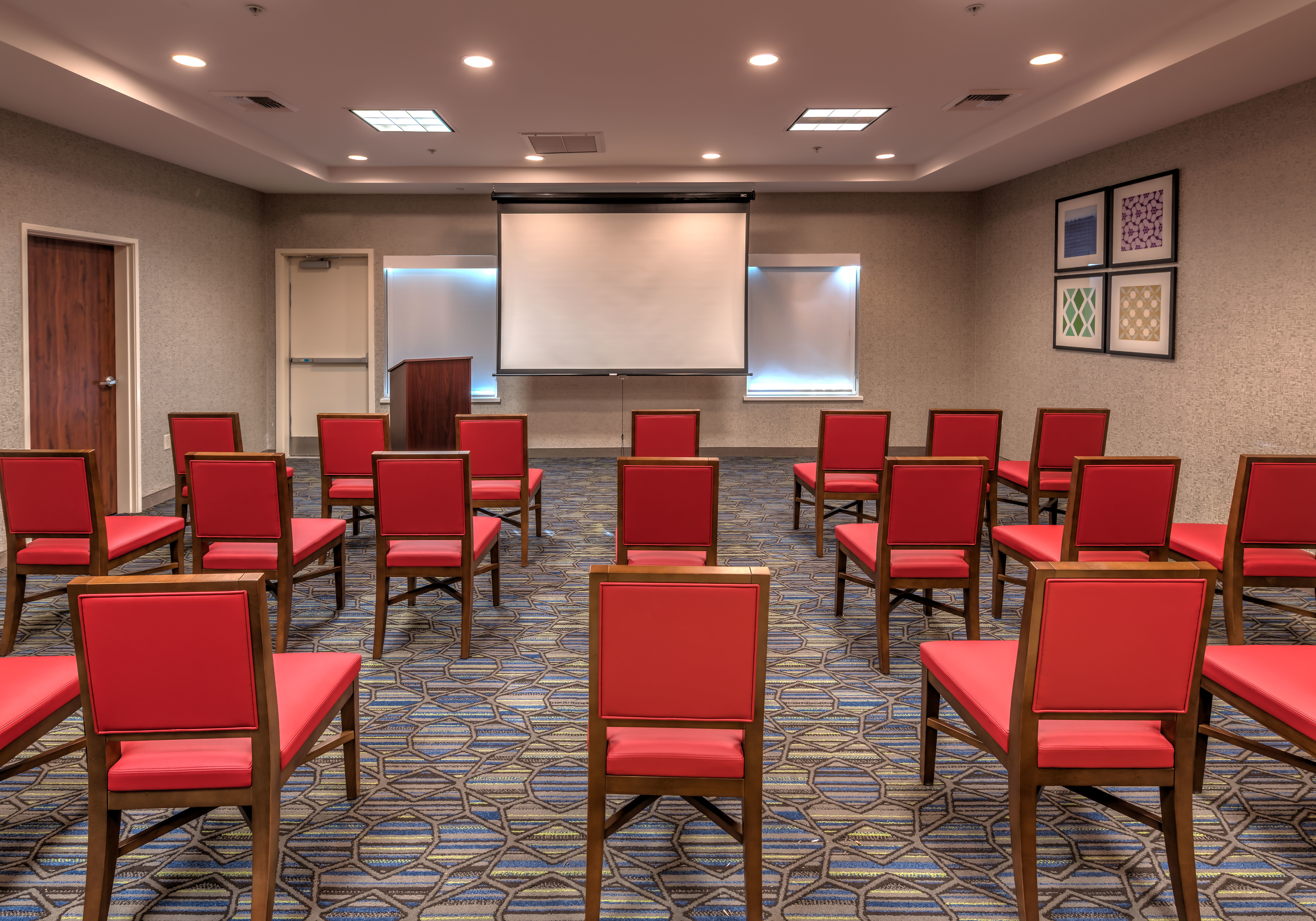 Holiday Inn Express Hotel & Suites Minden 37/42