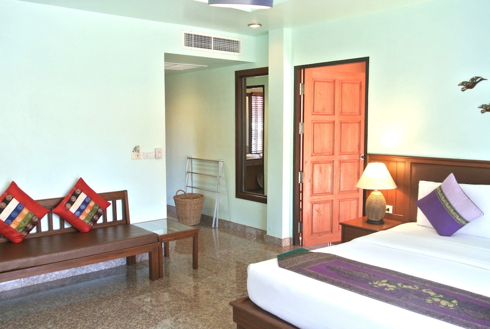 P.S. Thana Resort 19/71