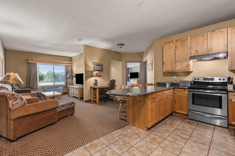 The Lodge at Brainerd Lakes, Trademark Collection by Wyndham 4/59