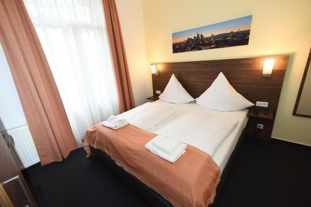 Hotel Little Paris 29/59