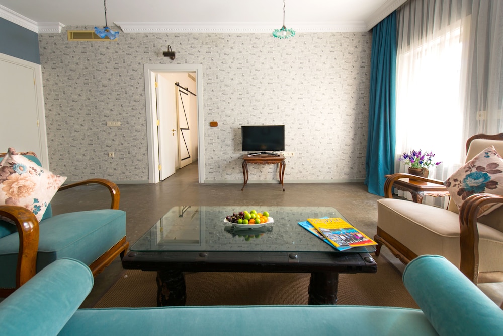 Alacati Kostem Hotel 20/29