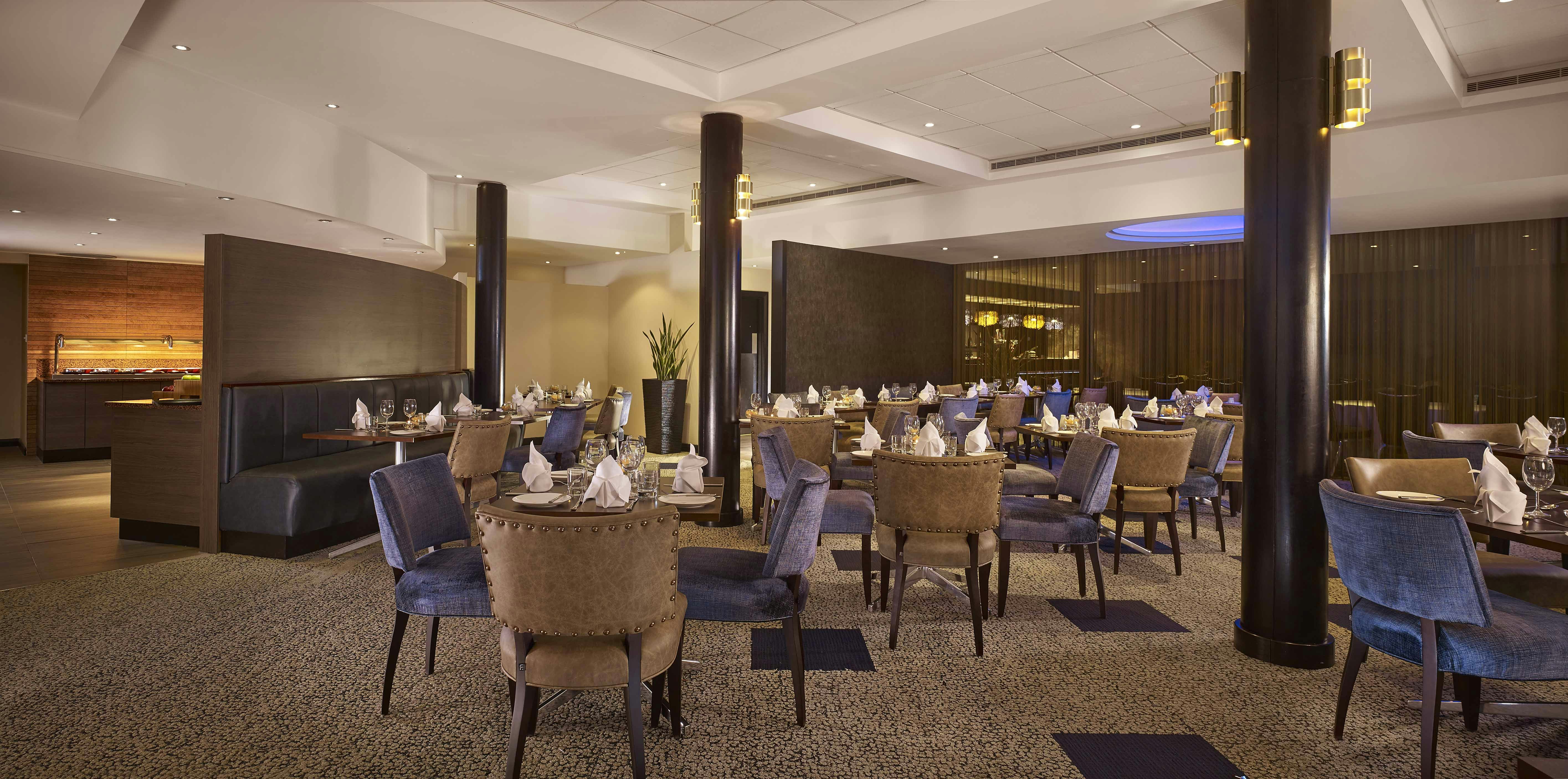Doubletree By Hilton Hotel Woking 35/55