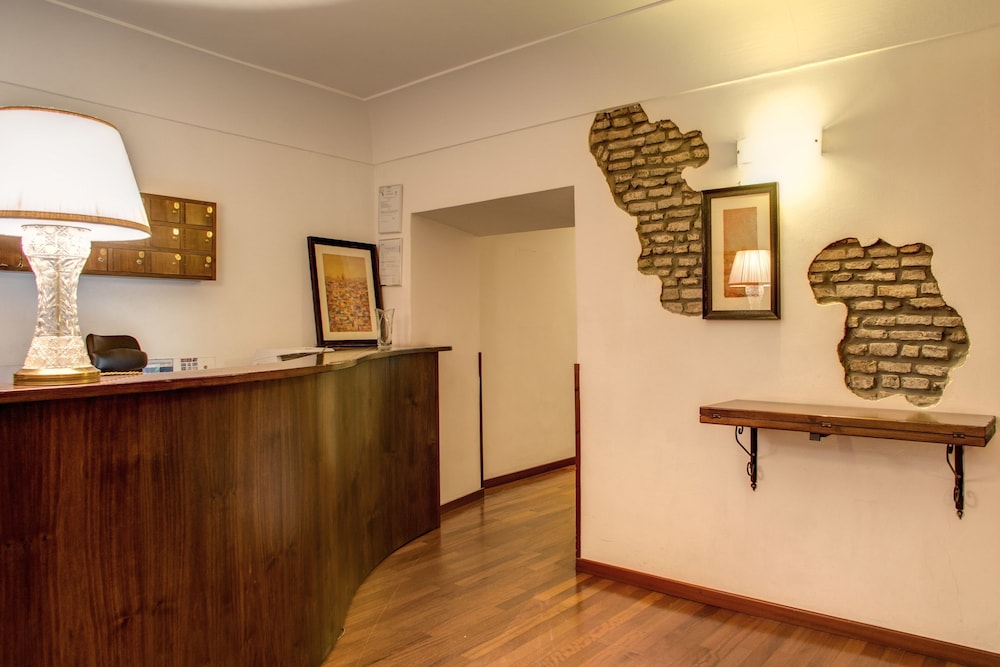 RESIDENZA DOMIZIA 5/28
