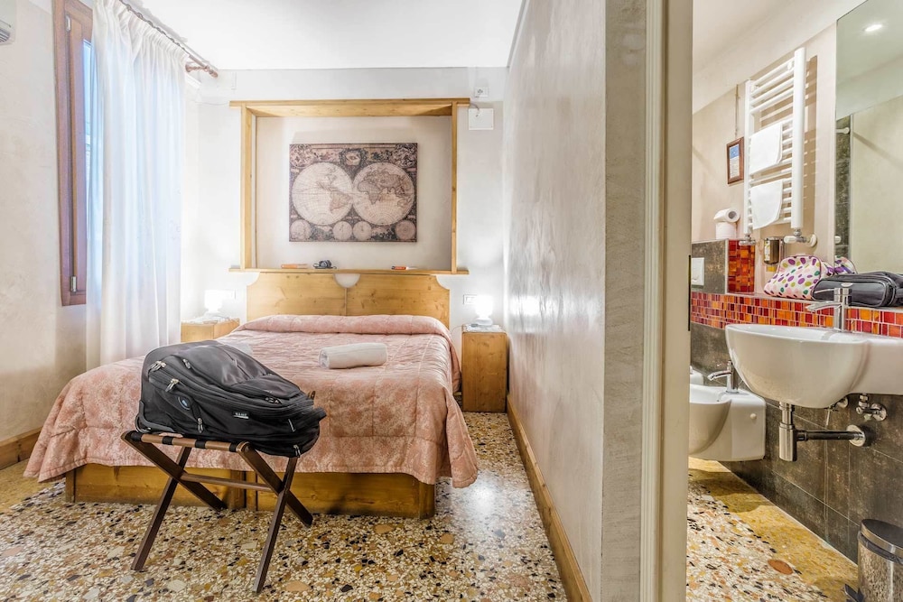 Alloggi B&B Allegri 29/29