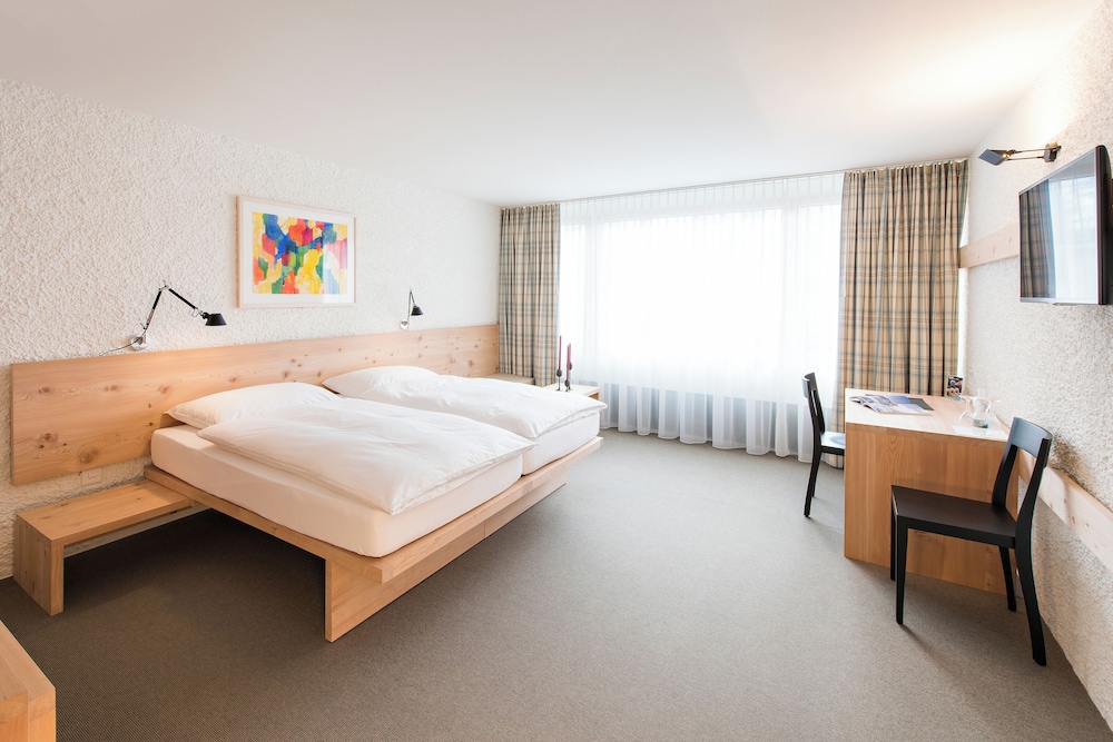 Hauser Hotel St. Moritz 10/41