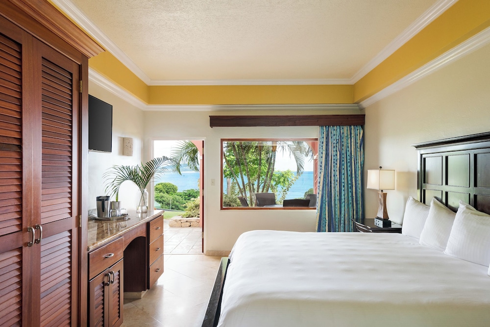 Family Suite, Cottage, King and Twin Beds