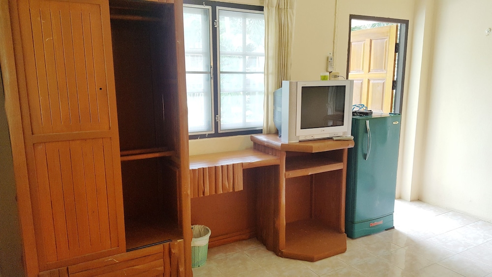 Rattana Guesthouse Bungalow 31/50
