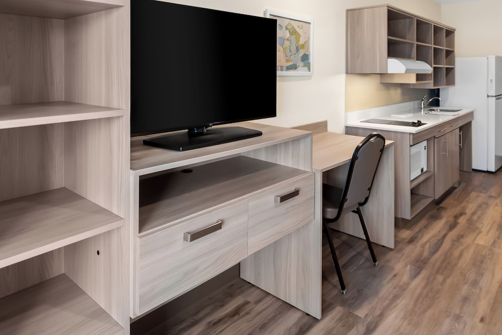 WoodSpring Suites Greenville Airport 28/42