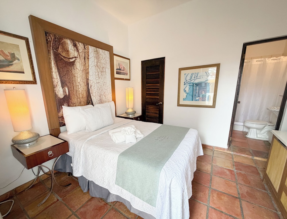 At Wind Chimes Boutique Hotel 31/77
