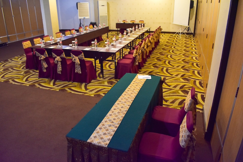 Abadi Hotel Malioboro Jogja 45/72