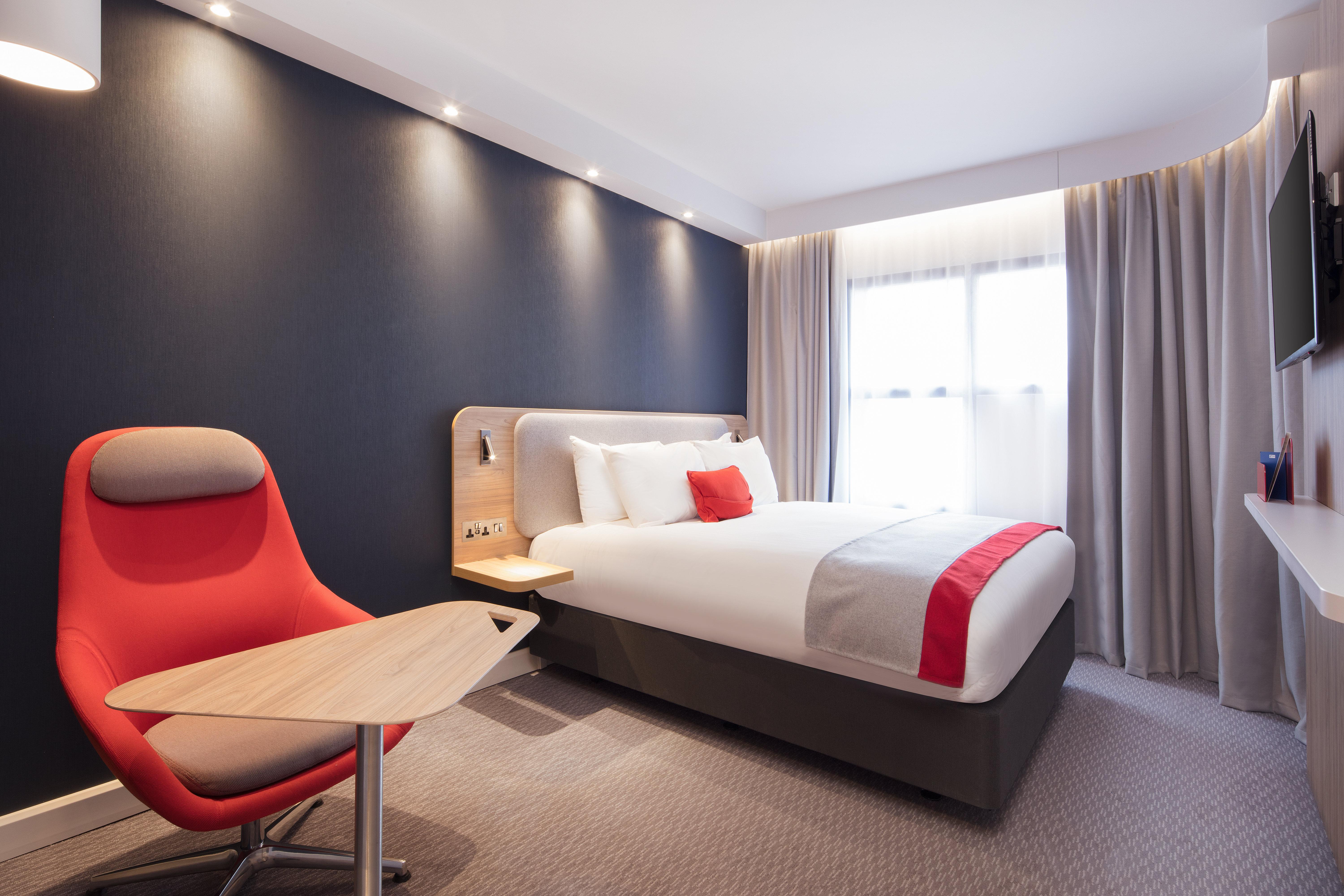 STANDARD, DOUBLE BED