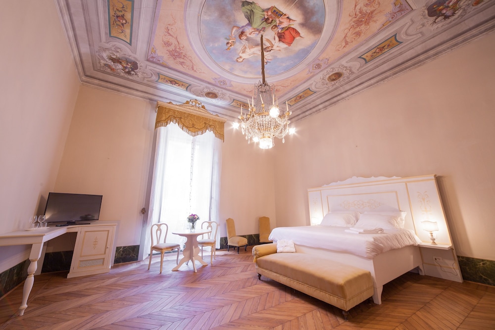 Palazzo D'oltrarno - Residenza D'epoca 9/38