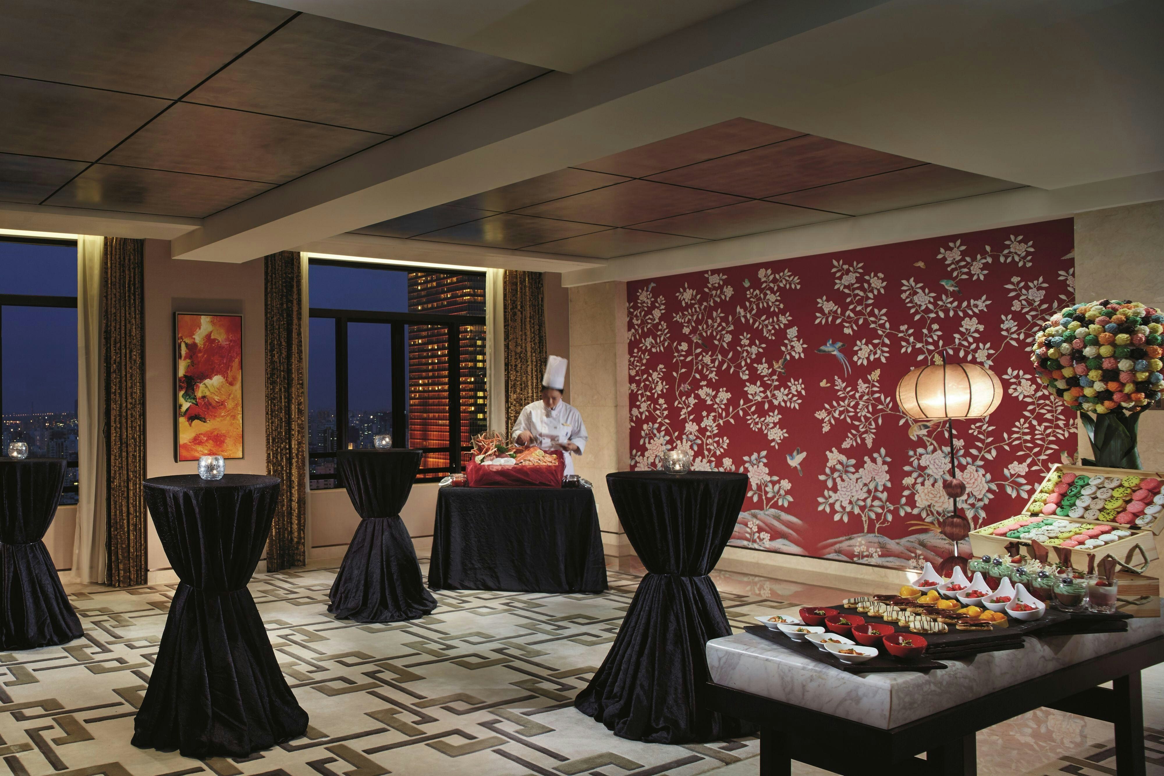 Portman Ritz Carlton 20/43