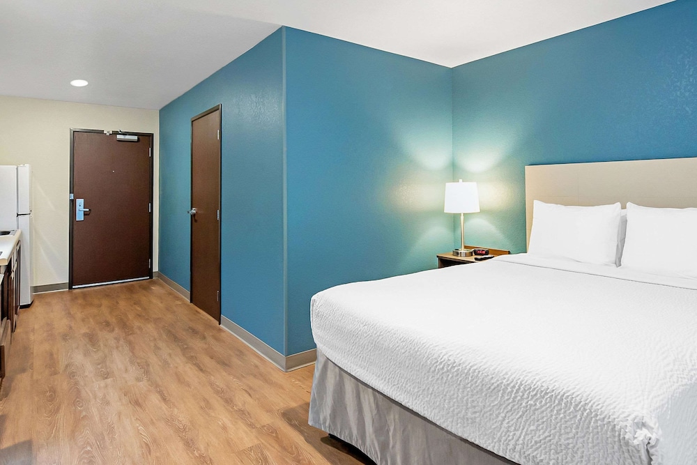 WoodSpring Suites Reno Sparks 11/38