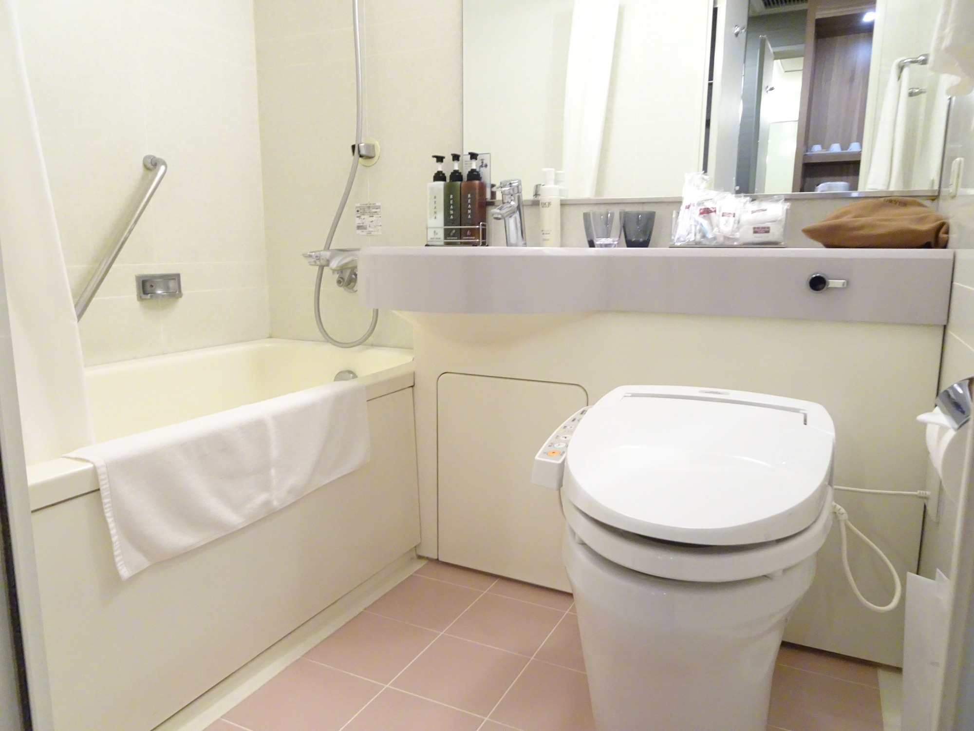 غرفة بسريرين منفصلين، Mitsui Garden Hotel Kumamoto 2/2