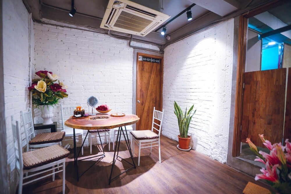 Soft Pillow Hostel - Adults Only 29/45