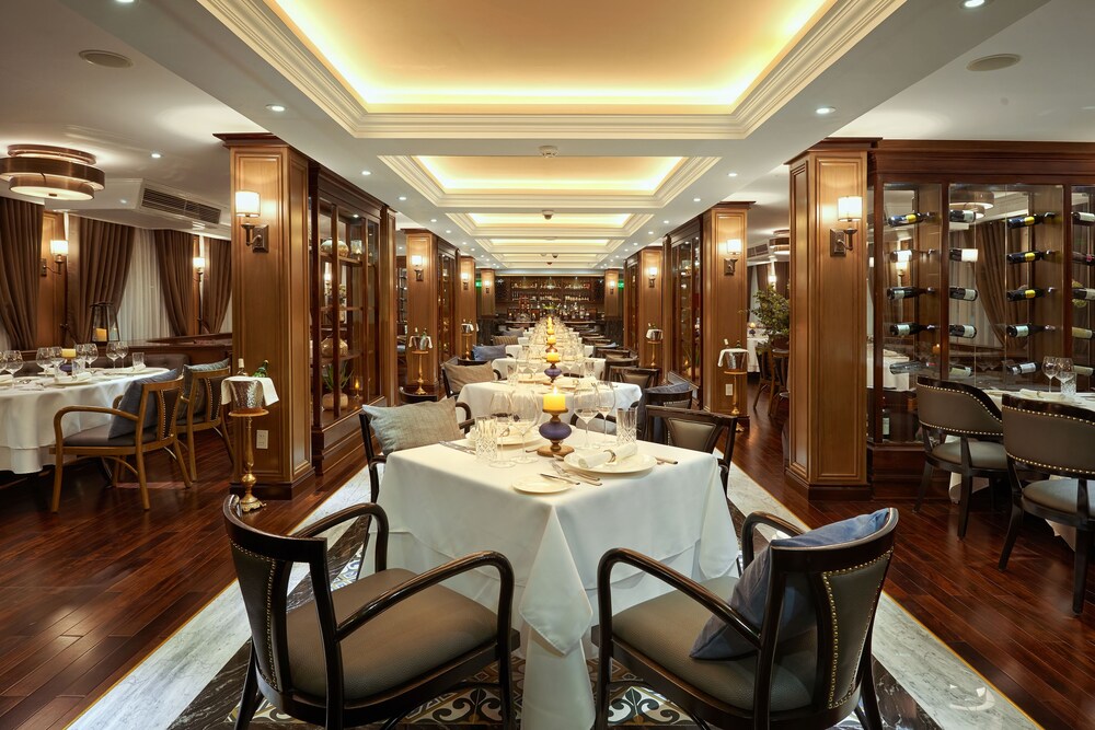 Paradise Grand Cruise – Lan Ha Bay 49/65