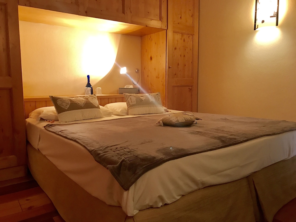 Shatush Hotel 17/50