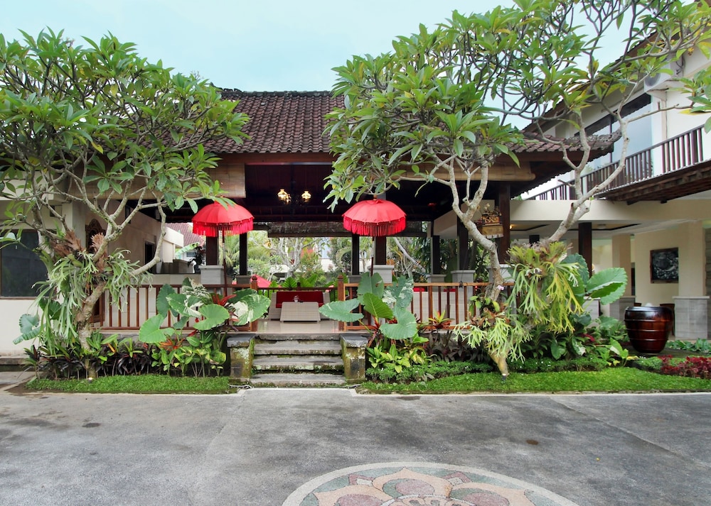 Putri Ayu Cottages 1/63
