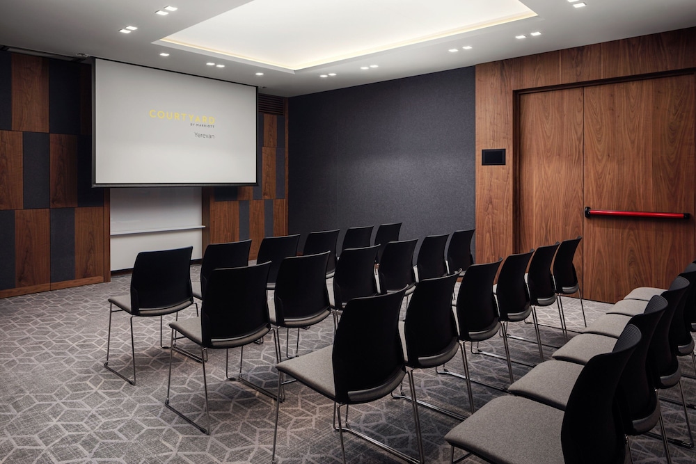 Courtyard by Marriott Yerevan 41/51