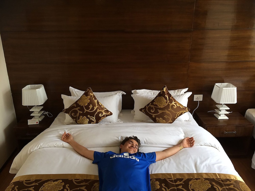 Hotel Buddy 8/50