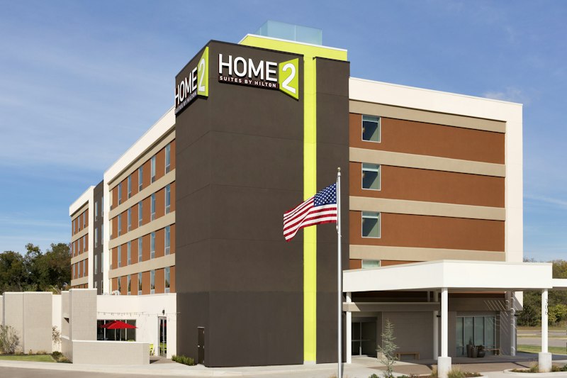 HOME2 SUITES BY HILTON STILLWATER 1/3