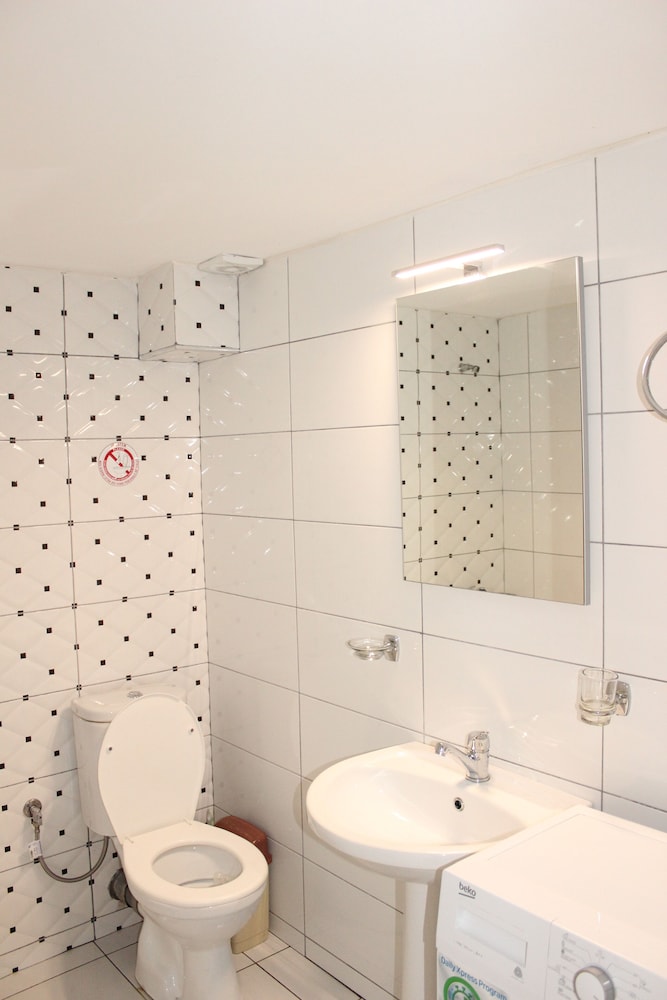 Bebi Apartments 42/50