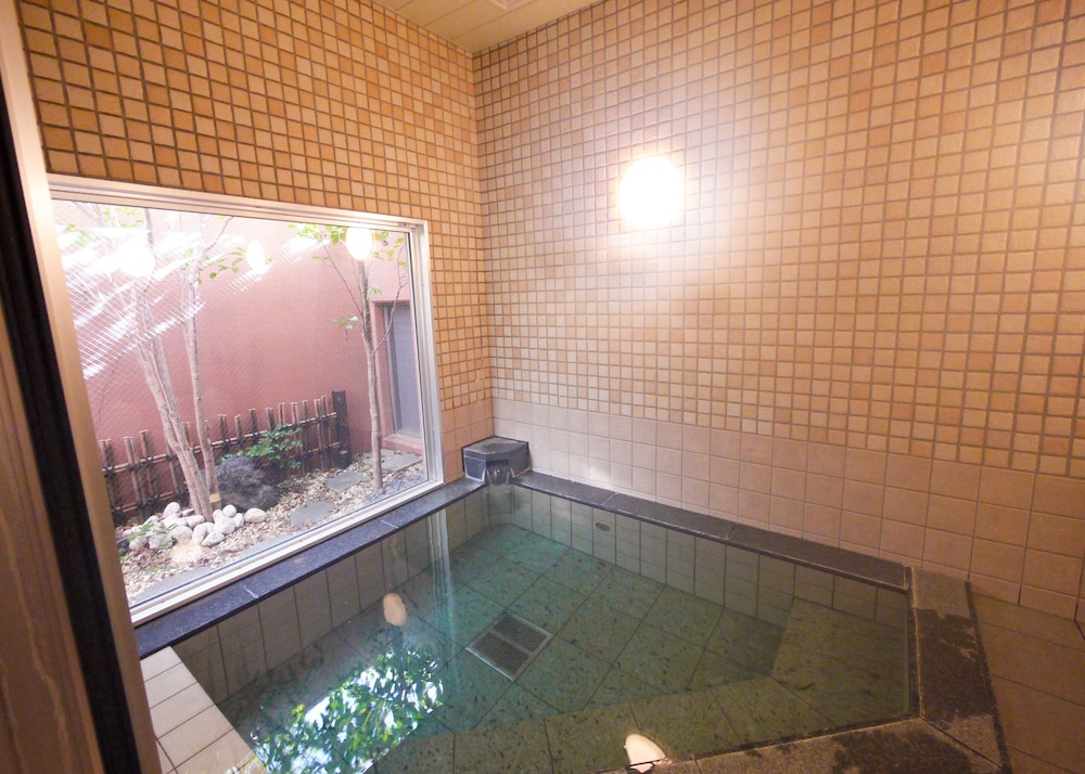 Hotel Route-Inn Omaezaki 43/60