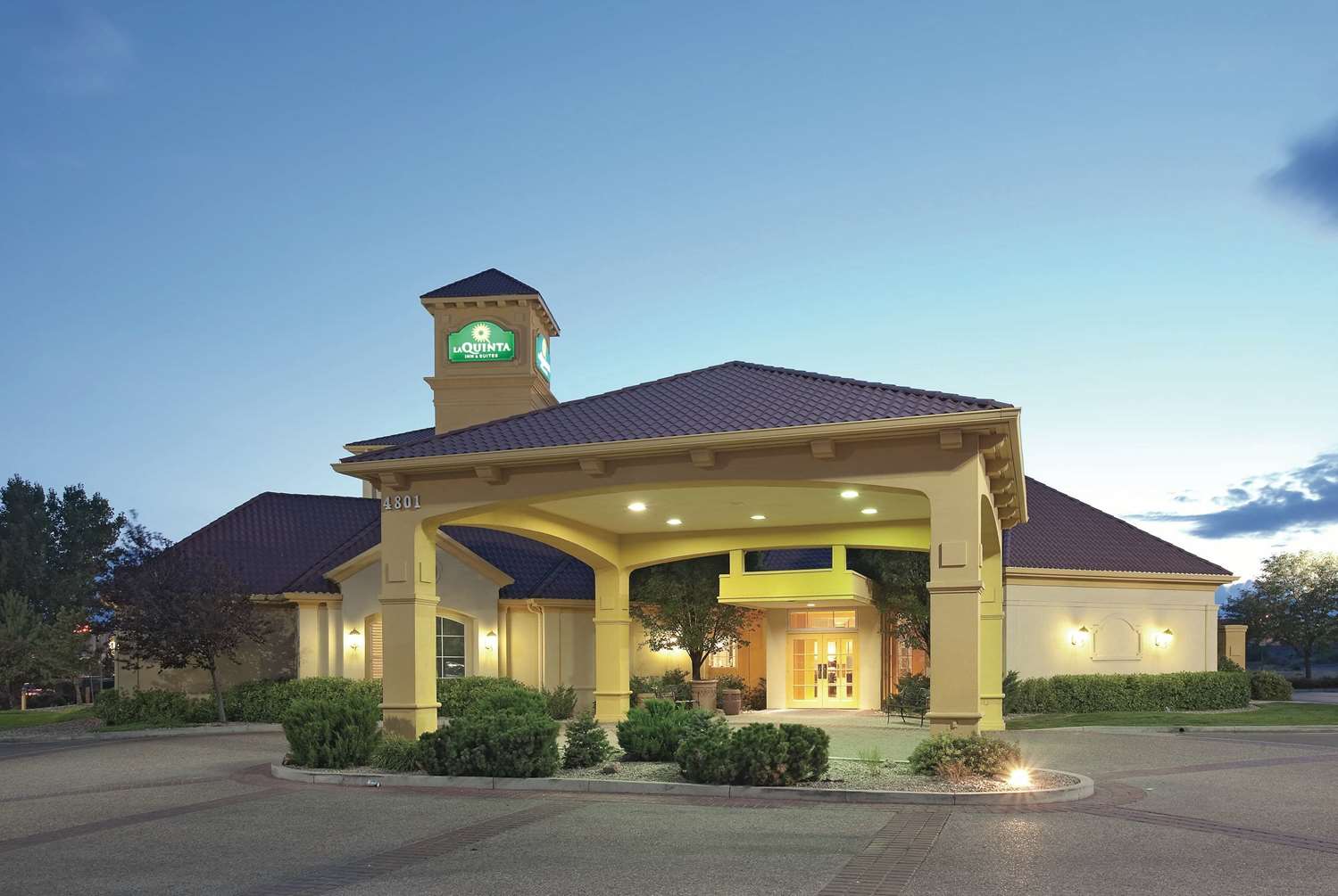 La Quinta Inn Suites Pueblo 6/48