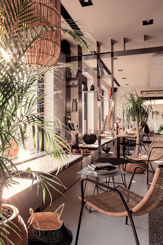 Cook's Club City Beach Rhodes 41/63