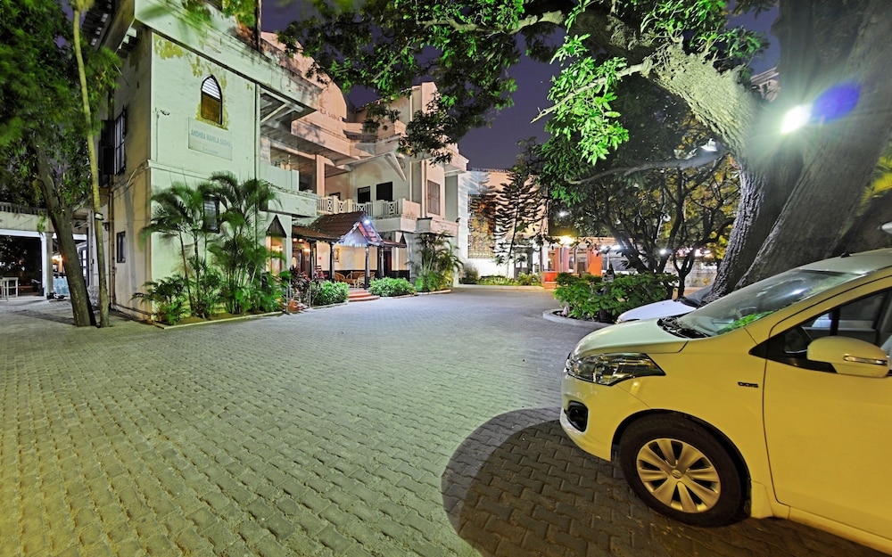 Raj Palace Sundar 38/42