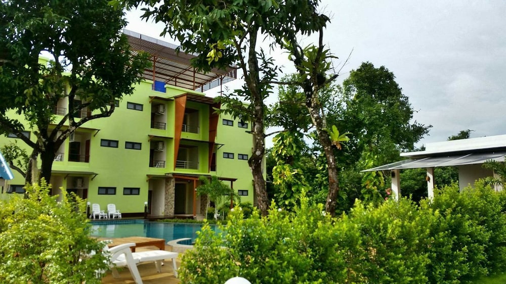 Morakot Lanta Resort 2/63