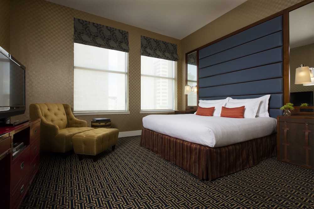 Kimpton Hotel Monaco Baltimore Inner Harbor 12/82