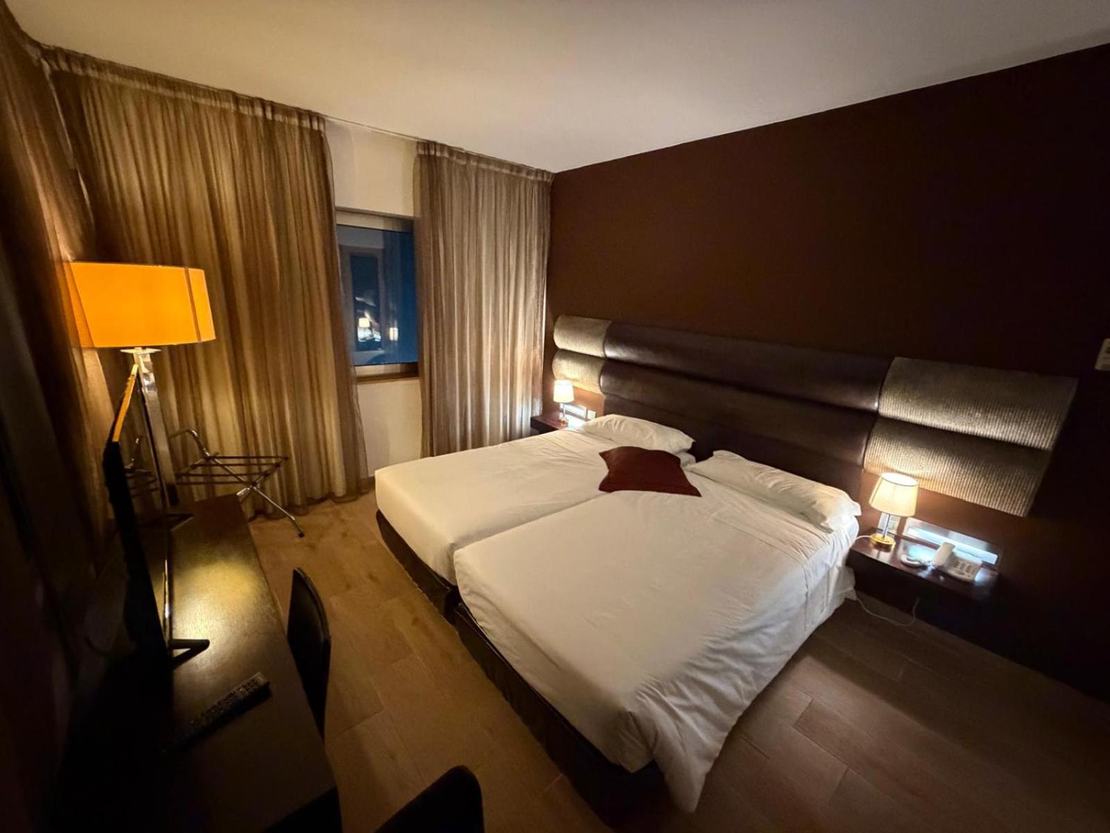 غرفة سوبيريور عائلية، LUNA HOTEL DOS CARQUEIJAIS(FORMERLY HOTEL DOS CARQUEIJAIS) 2/4