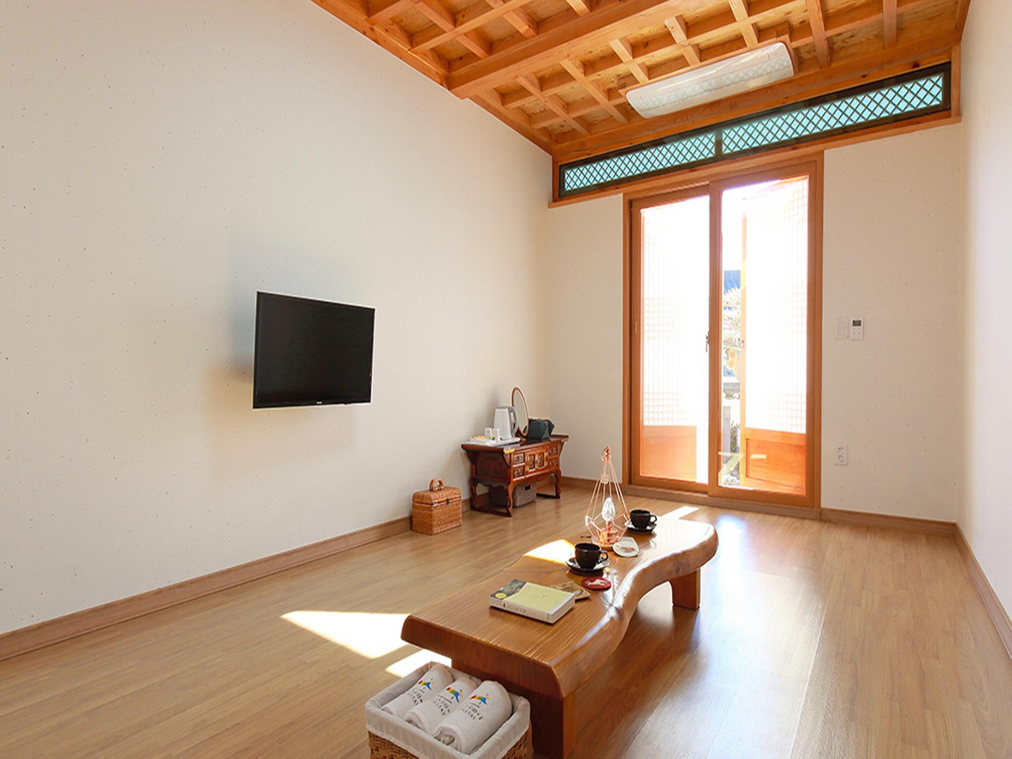 Cheonggong Hanokstay 45/57