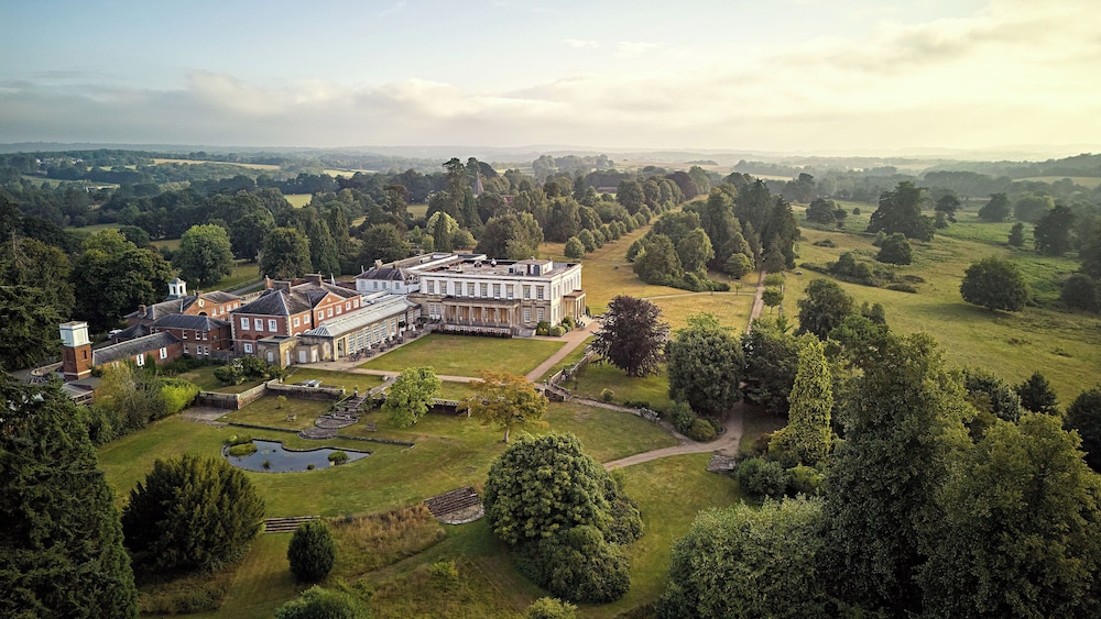 Buxted Park Hotel 45/49
