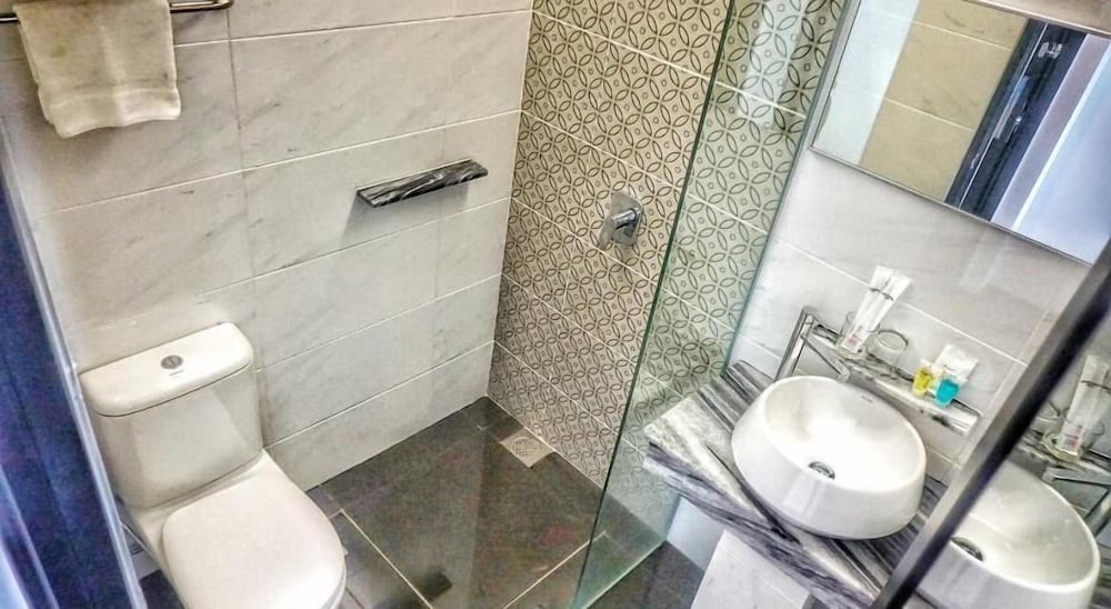Deluxe, Queen Bed, Nex Hotel Johor Bahru 3/3