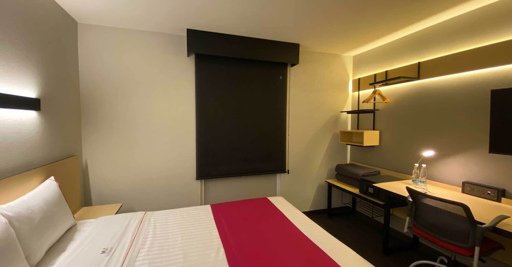 Hotel MX mas cuautitlan Izcalli, Trademark by Wyndham 12/48