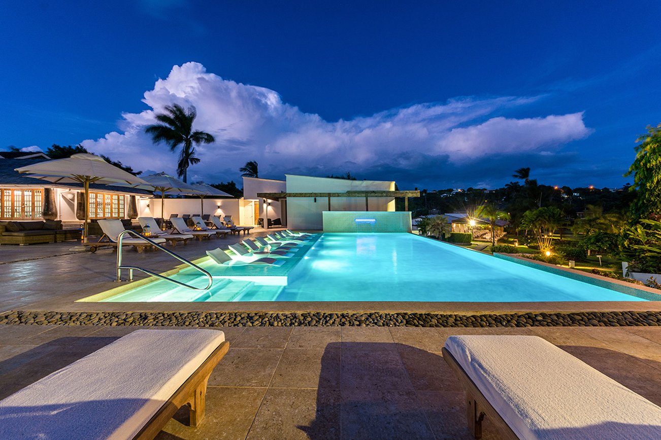 Calabash Luxury Boutique Hotel 45/46