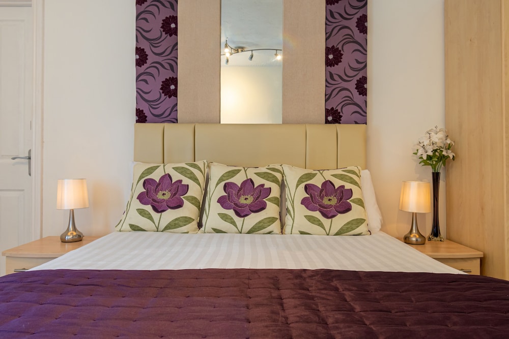 The Richmond Bed &amp; Breakfast 11/25