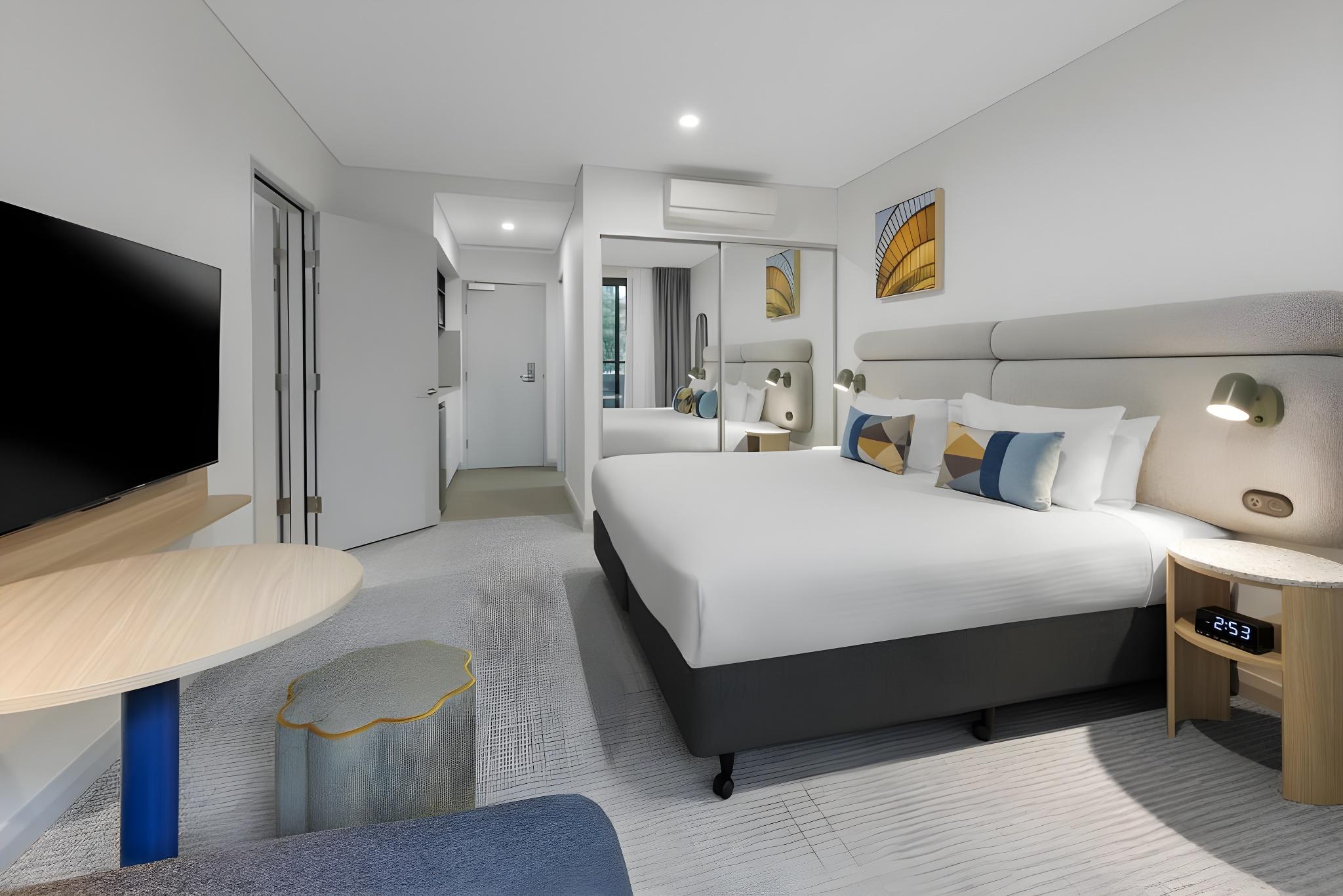 3 Bedrooms, Executive