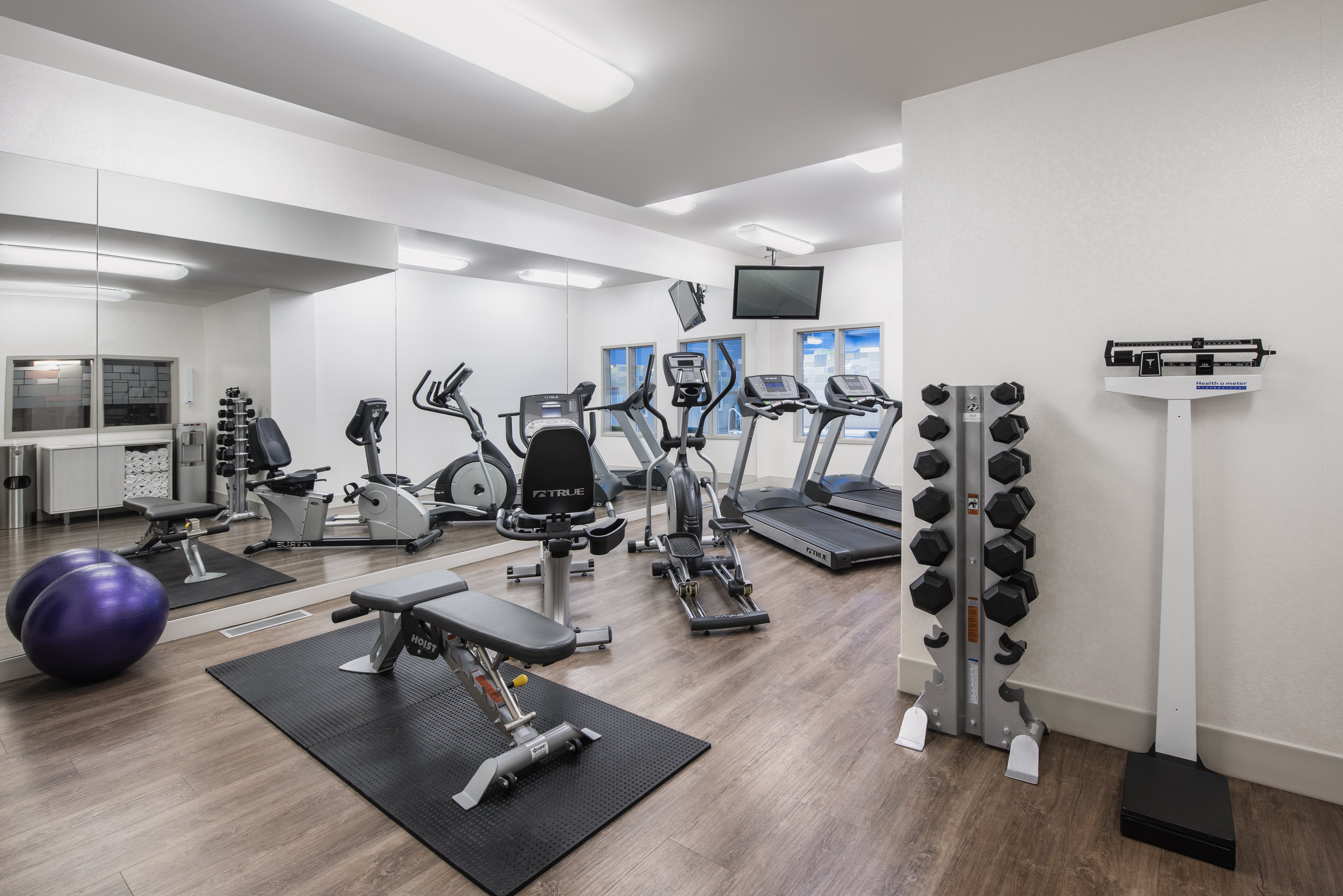 Holiday Inn Express Hotel Suites Saskatoon 31/51