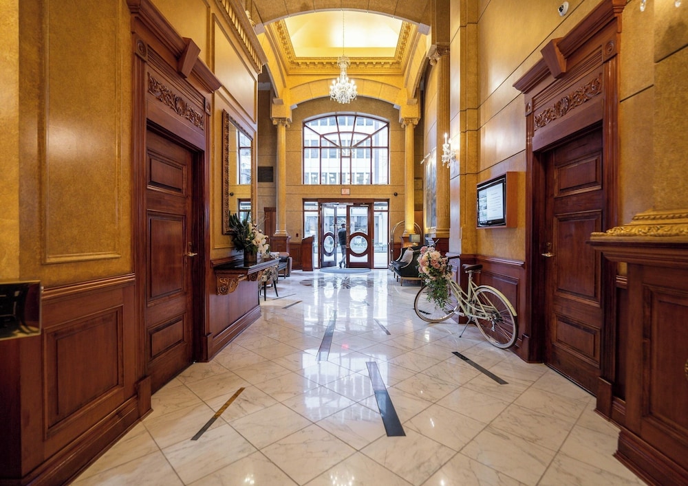 Executive Le Soleil Hotel 35/63
