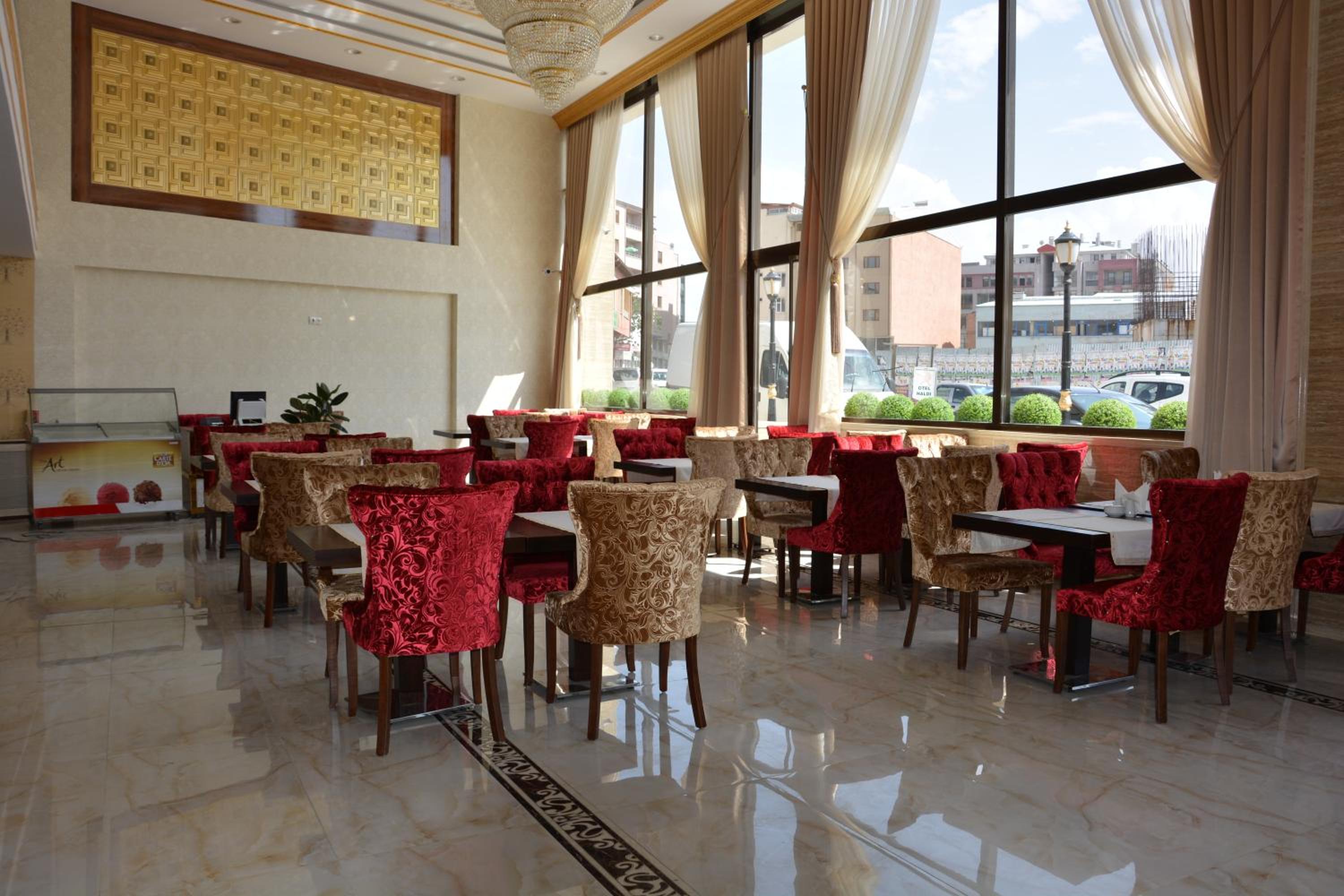 Haldi Hotel 18/23