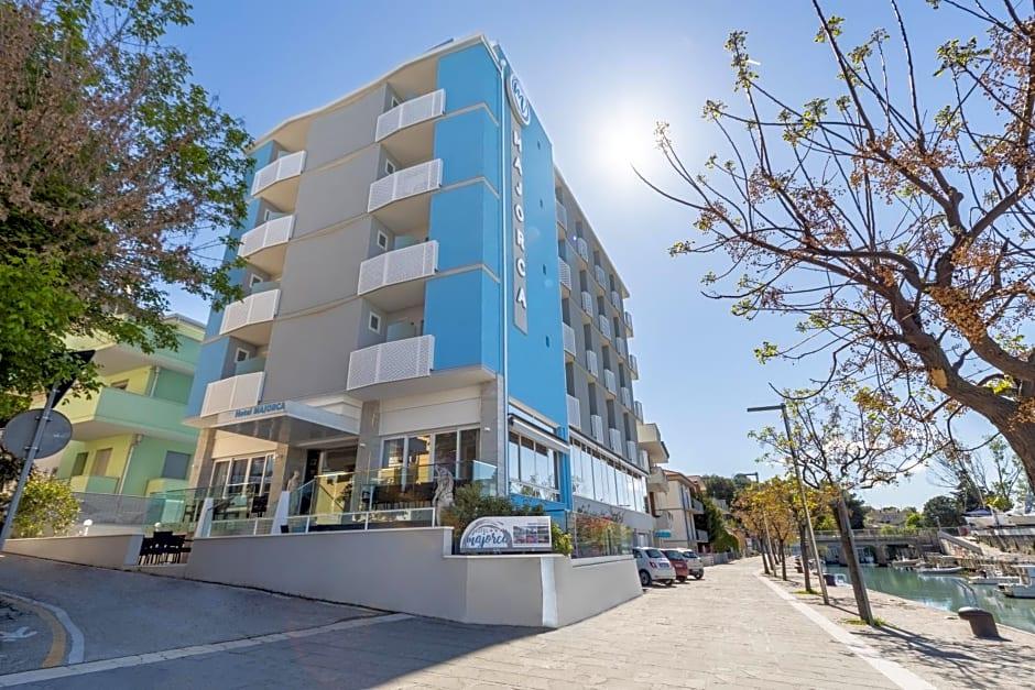 Hotel Majorca 1/36